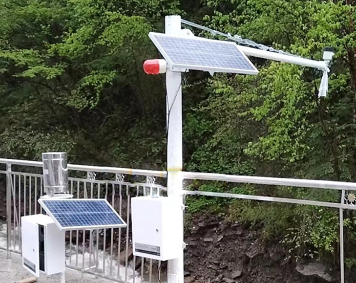 四川雅安自動(dòng)水雨情觀測站